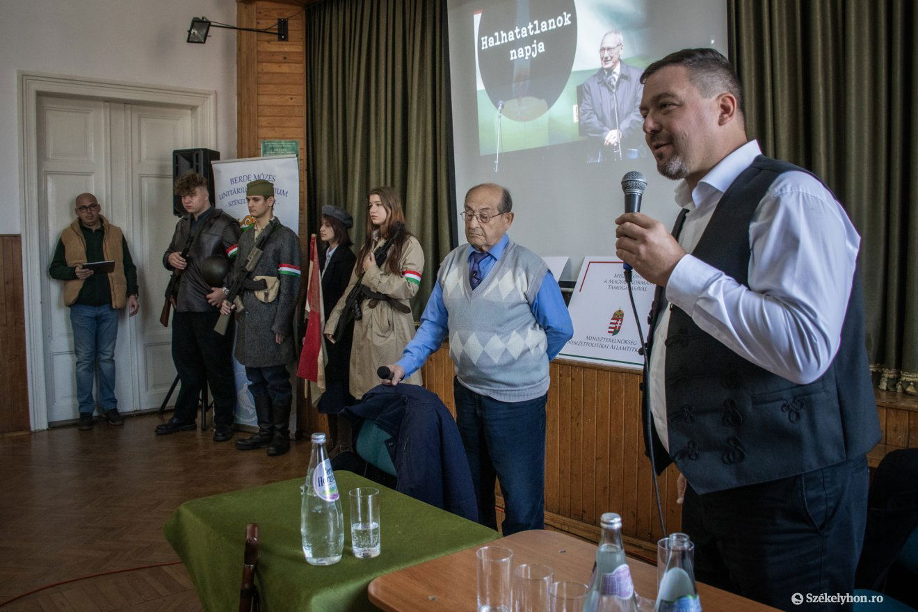 •  Fotó: László Ildikó