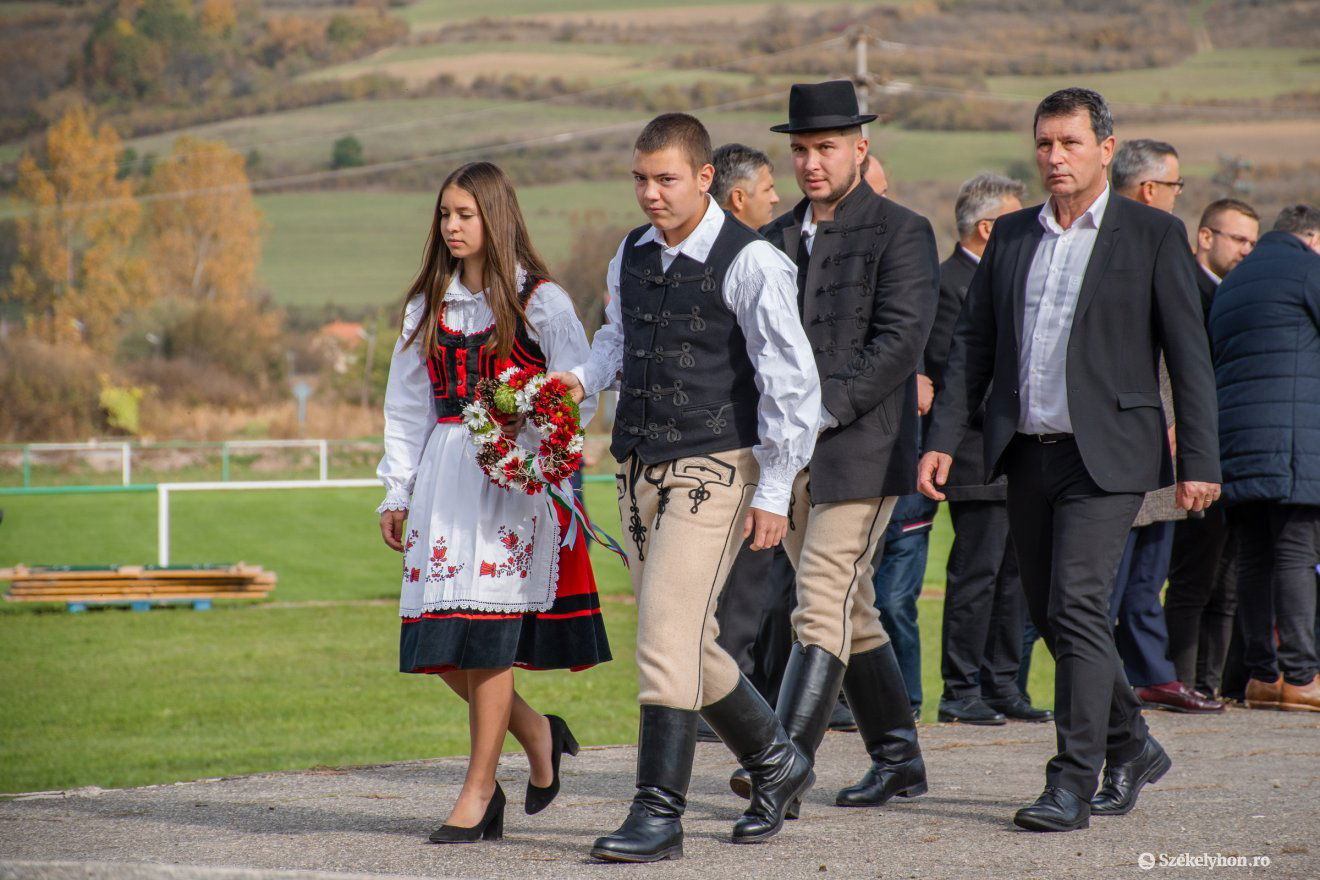 •  Fotó: László Ildikó
