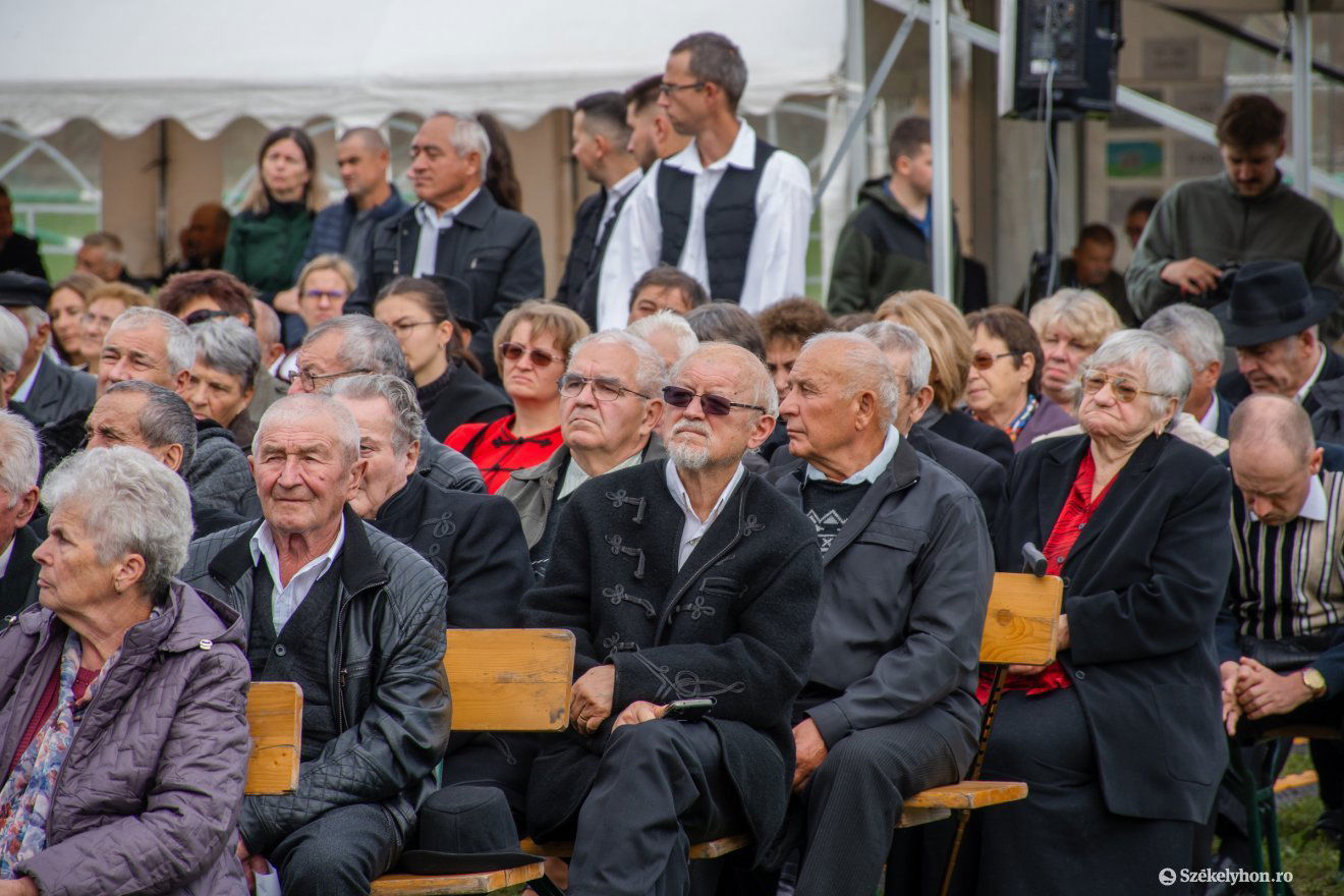 •  Fotó: László Ildikó