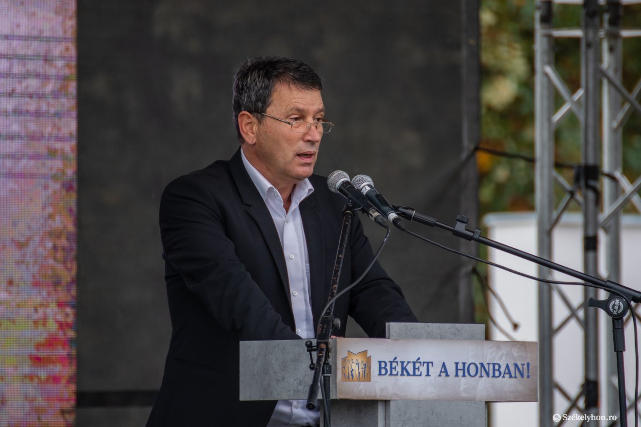•  Fotó: László Ildikó