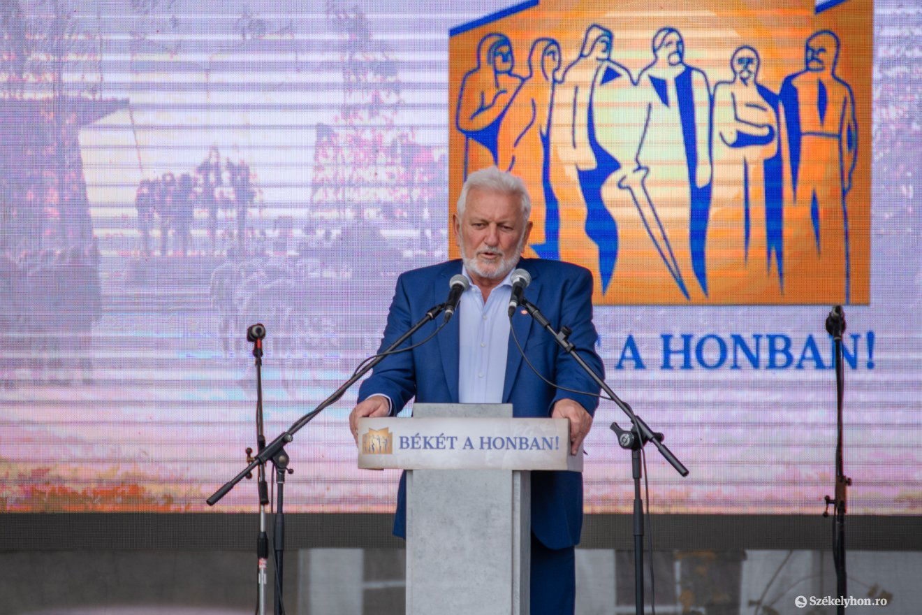 •  Fotó: László Ildikó