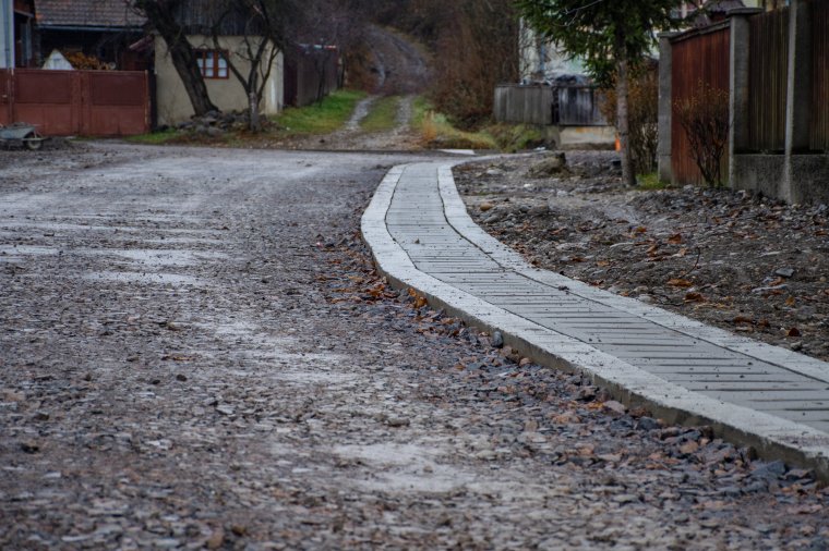 Bolojan: csökkenteni kell a községek számát, ha nem javul a helyi közigazgatás hatékonysága
