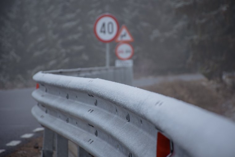 Ezek a cégek végzik a téli útkarbantartást a megyei besorolású utakon Hargita megyében