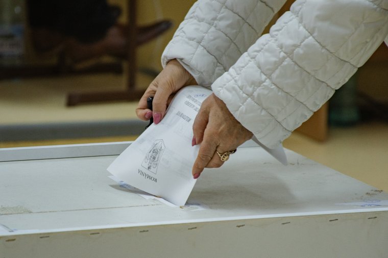 Részeredmények – a külföldi szavazatok többségét is Georgescu viszi