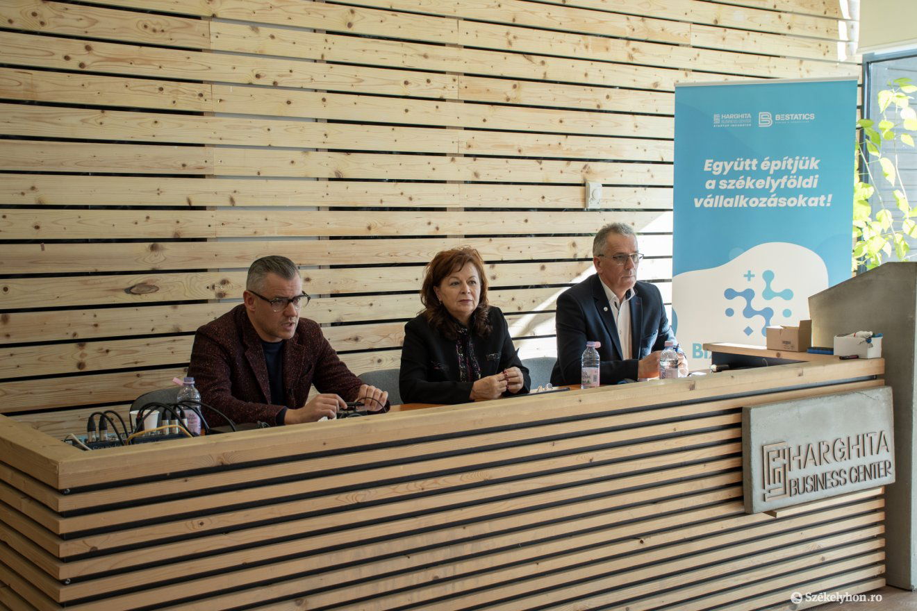 •  Fotó: László Ildikó