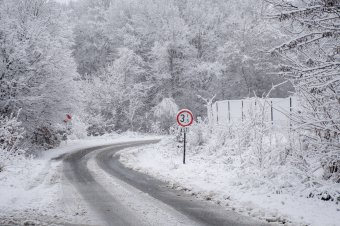 Rázúdult Hargita megyére az első hó