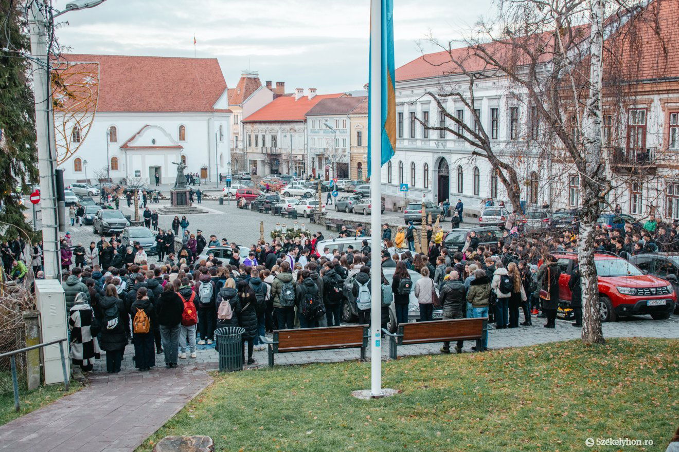 •  Fotó: László Ildikó