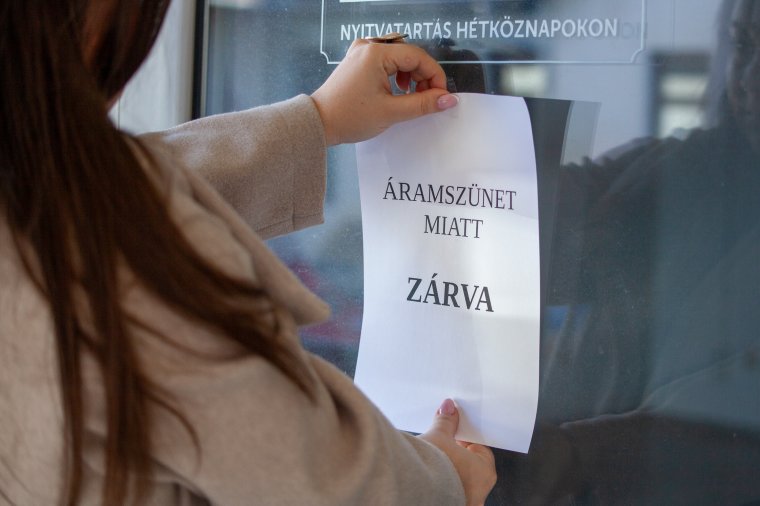 Burduja cáfolja a rémhíreket, miszerint áramkiesés várható az elnökválasztás idején