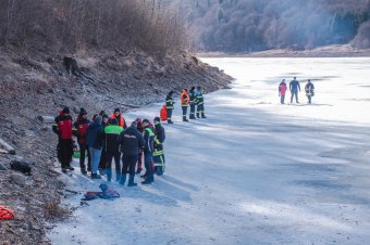 Drón és búvár is bevetésen: szombaton is folytatják az eltűnt fiatalember felkutatását