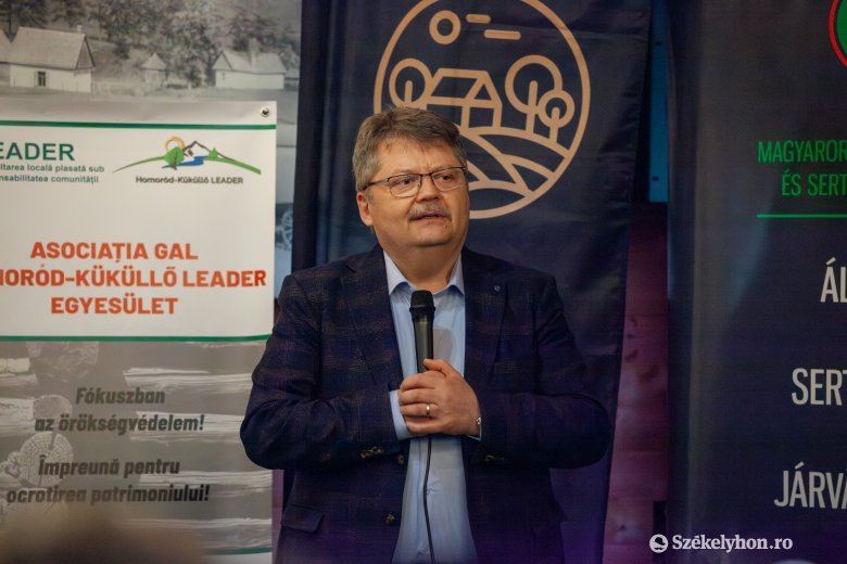 Távozik Szász Jenő a Nemzetstratégiai Kutatóintézet éléről