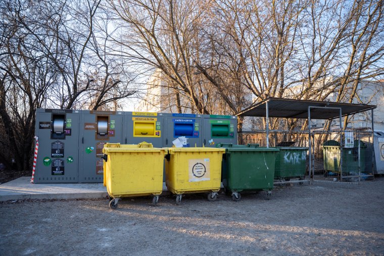 Székelyudvarhelyen sem tapsol mindenki az új kukáknak