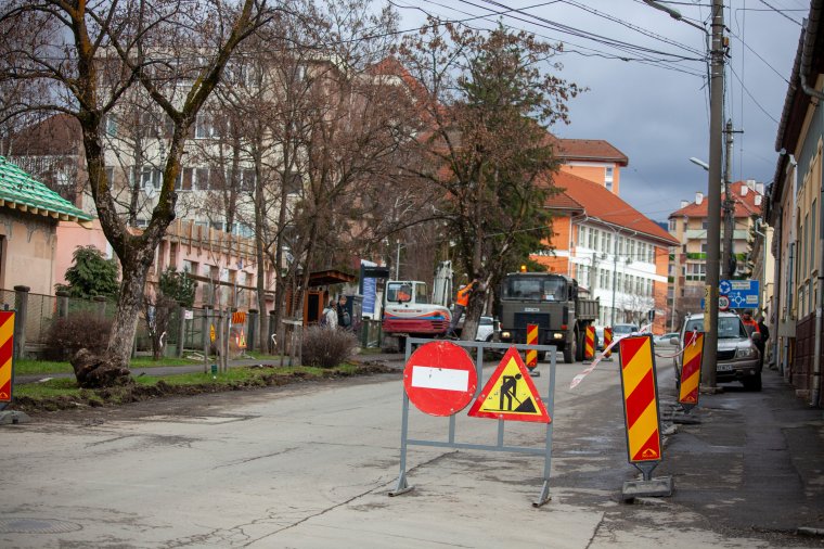 A buszjáratokat is érinti az útfelújítás Székelyudvarhelyen
