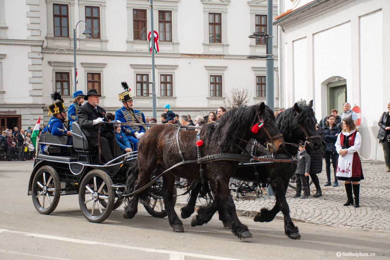 •  Fotó: László Ildikó