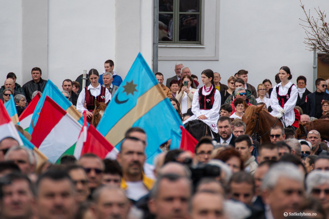•  Fotó: László Ildikó