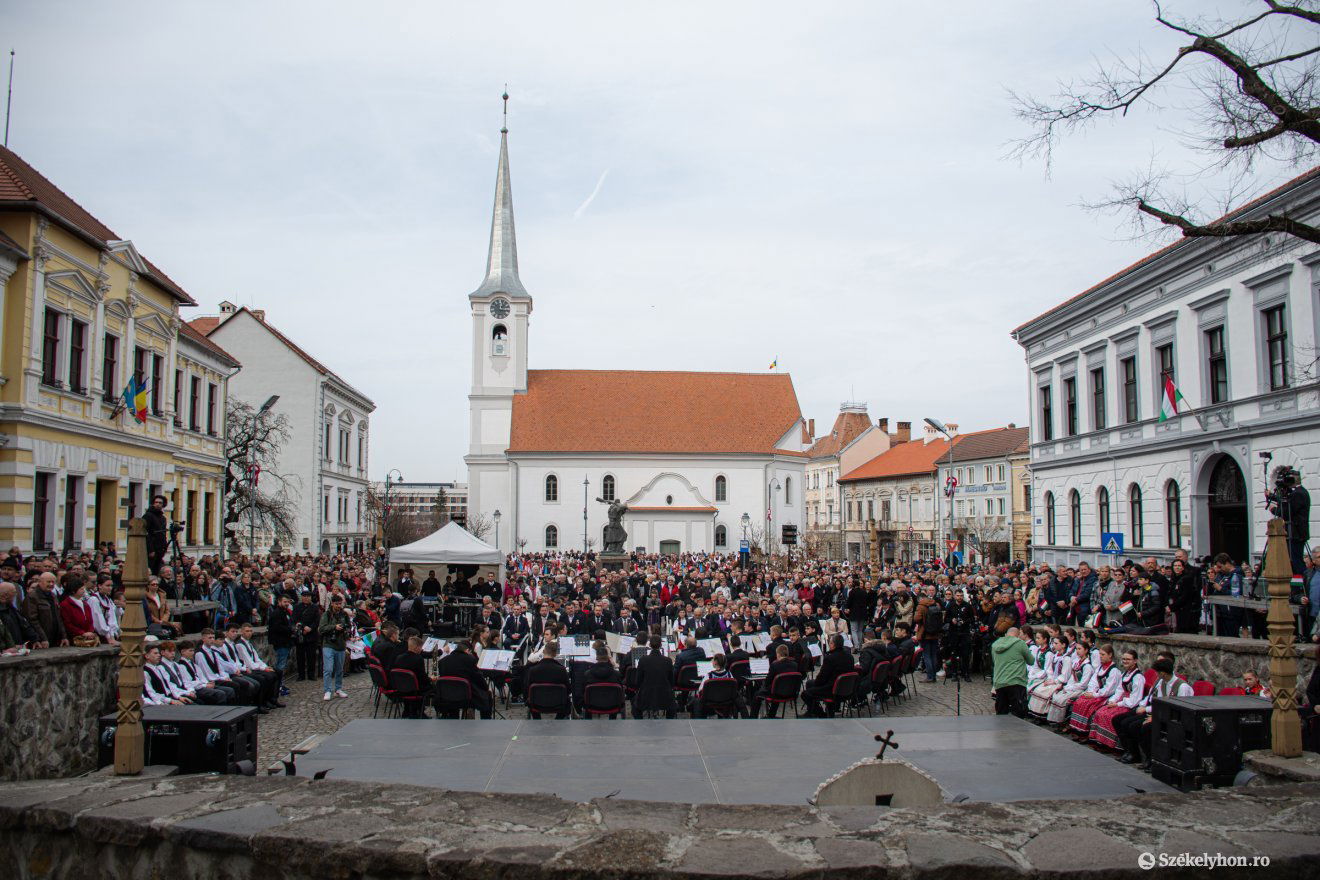 •  Fotó: László Ildikó