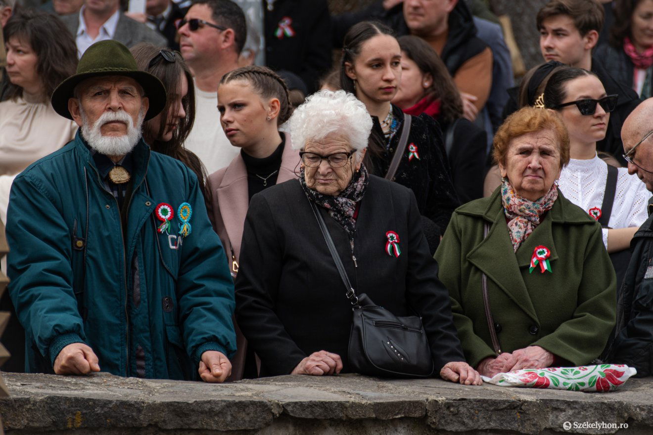 •  Fotó: László Ildikó