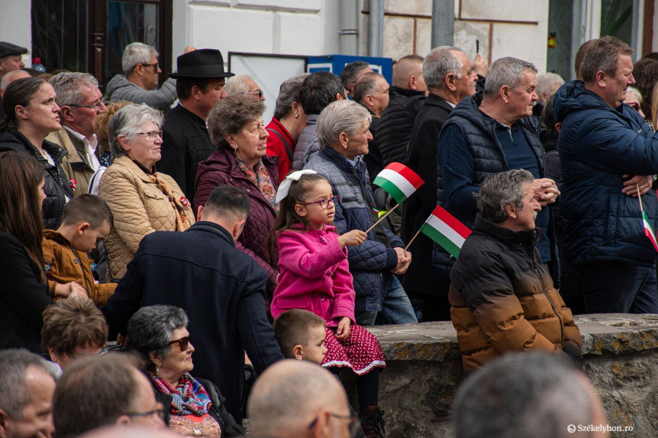 •  Fotó: László Ildikó