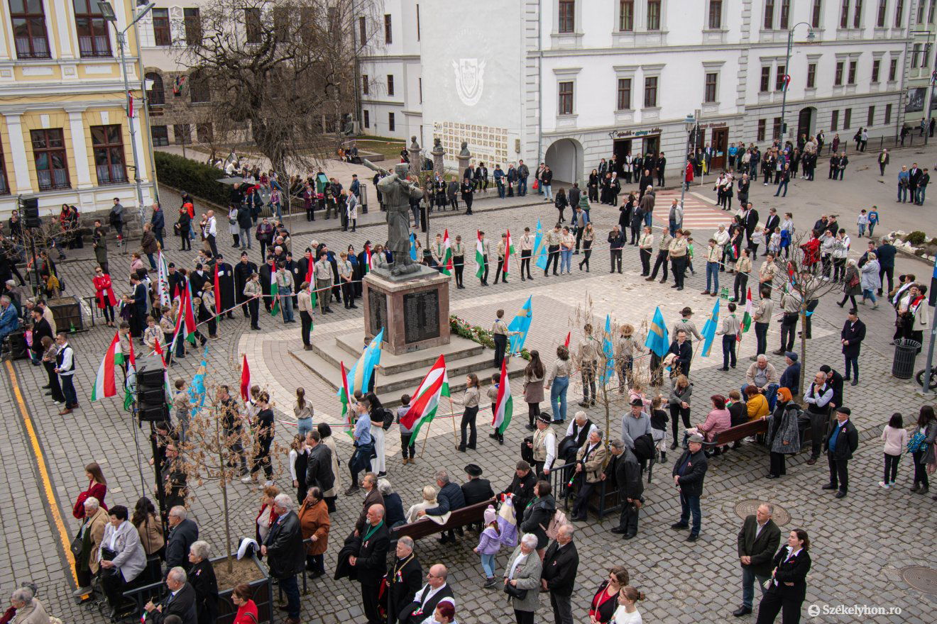 •  Fotó: László Ildikó