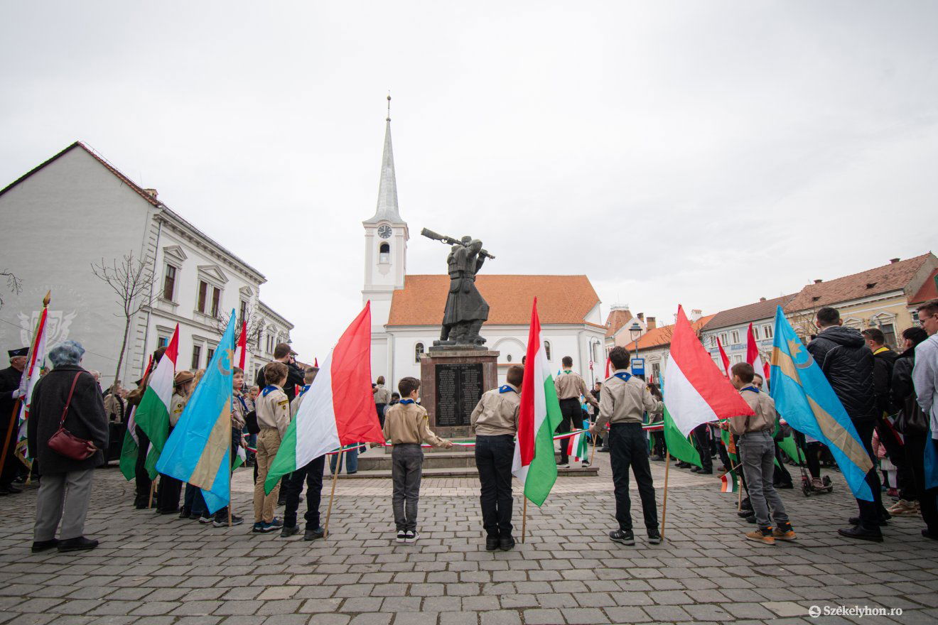 •  Fotó: László Ildikó