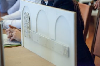 Adókedvezményt kapnak a véradók, készülhet a holokauszt-emlékmű