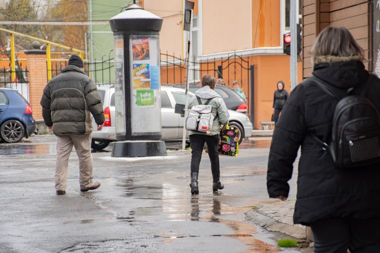 A romániaiak több mint 60 százaléka szerint rossz irányba tart az ország