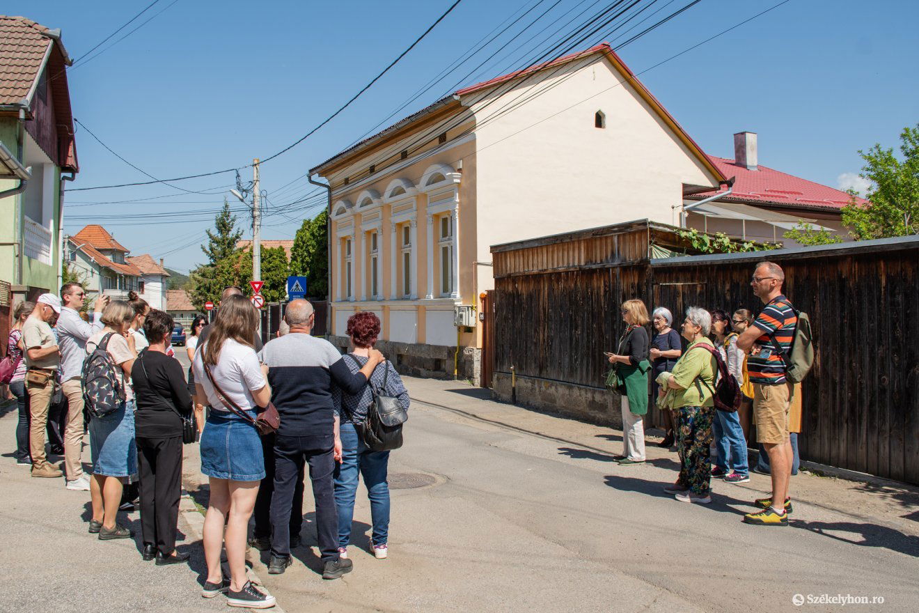 •  Fotó: László Ildikó