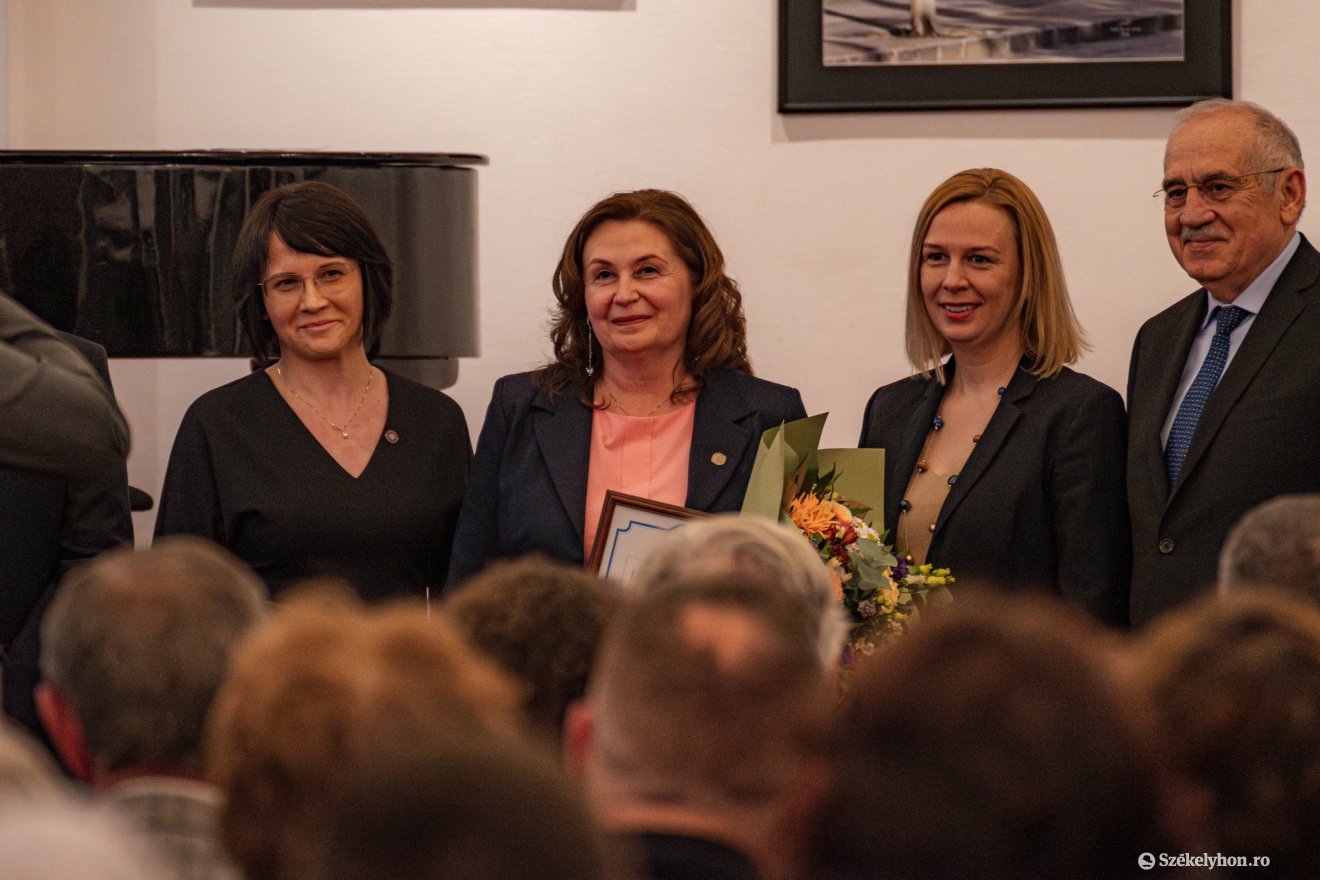 •  Fotó: László Ildikó
