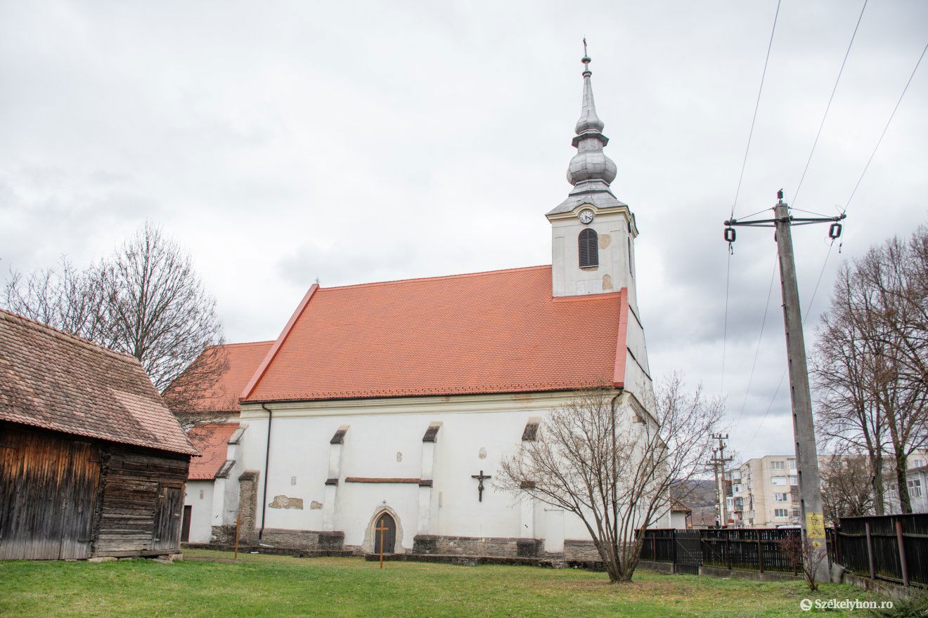 A Szent Kereszt felmagasztalása templom ma •  Fotó: László Ildikó