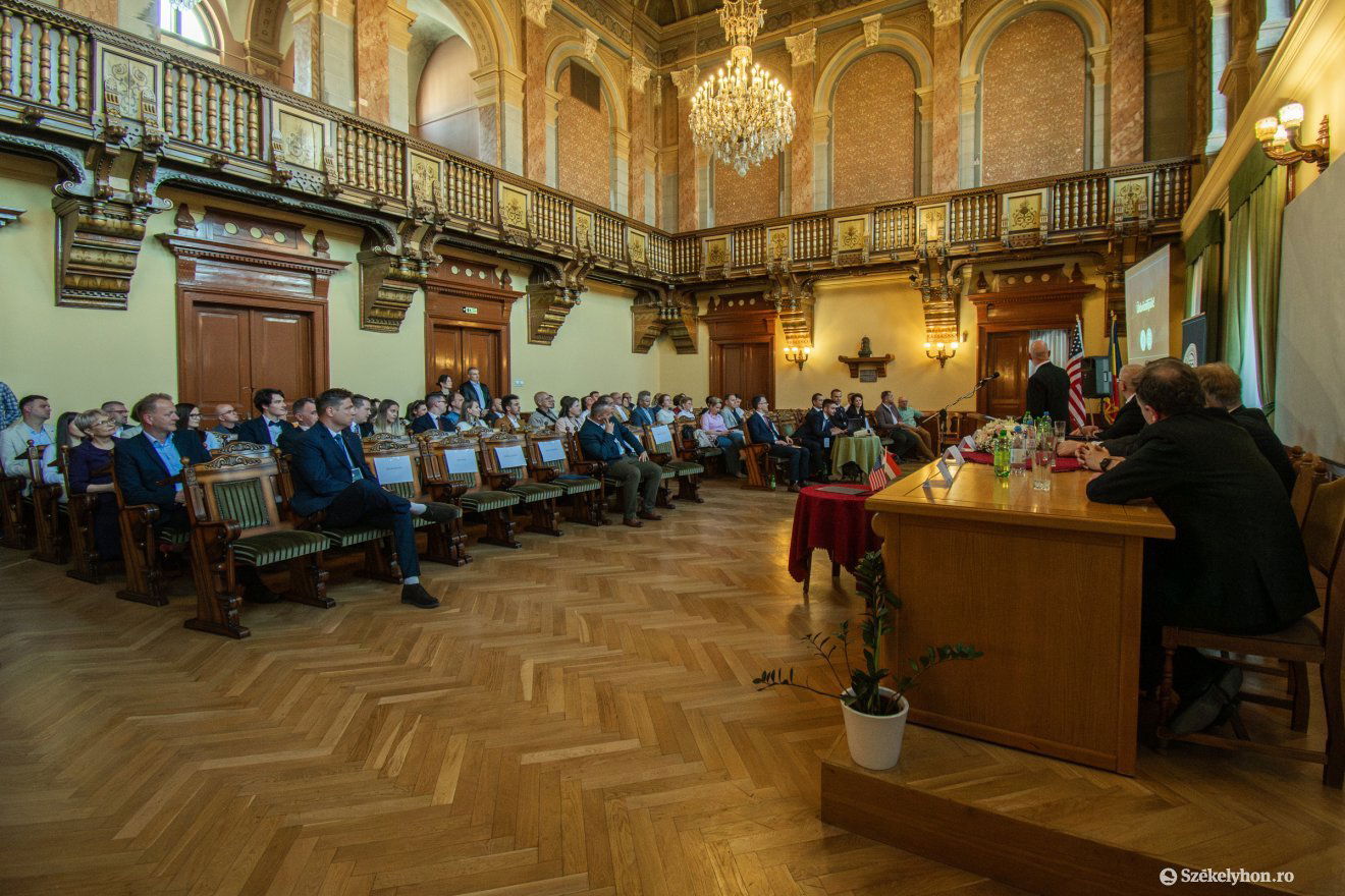 •  Fotó: László Ildikó