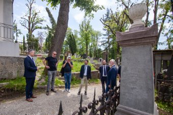 Kiemelt értékek mentését tekintette meg a csíkszeredai főkonzul Székelyudvarhelyen