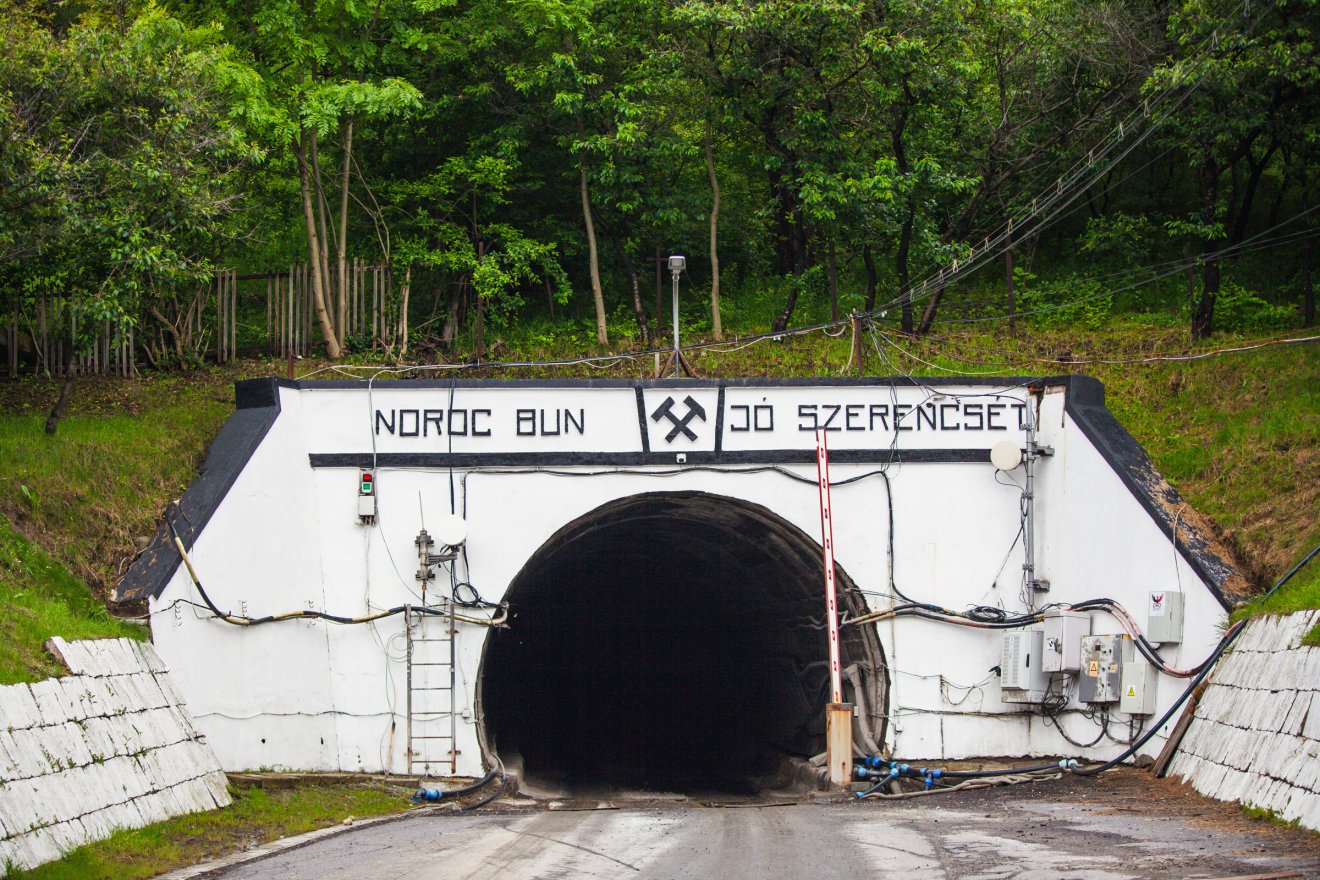 Az év, amikor a parajdi bányakatasztrófa sokak életét tette nehezebbé