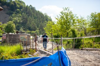 Fechet: nincs garancia arra, hogy nem lesz újabb árhullám Parajdon, július elsejéig megelőzhető az ökológiai katasztrófa