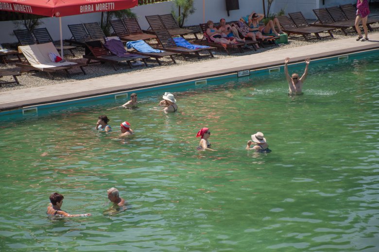 Kezdődik a strandszezon Parajdon