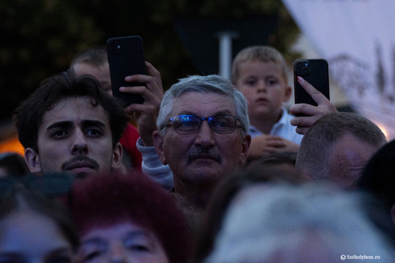 •  Fotó: László Ildikó