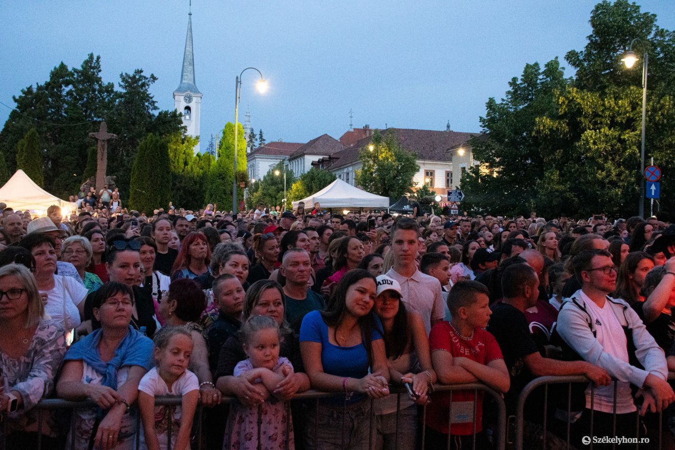 •  Fotó: László Ildikó
