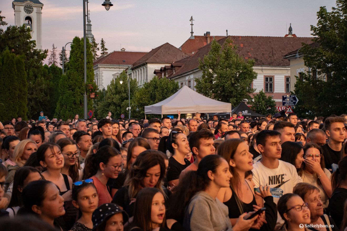 •  Fotó: László Ildikó