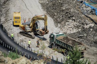 Bányakatasztrófa: már 18 napos késéssel számol a kivitelező