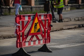 Útlezárás és vízhiány várható a székelyudvarhelyi Gábor Áron utcában