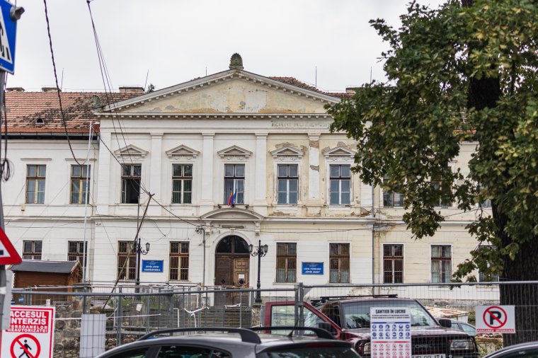 Életveszélyes a székelyudvarhelyi Eötvös József Szakközépiskola épülete, ki kell költöznie az intézménynek