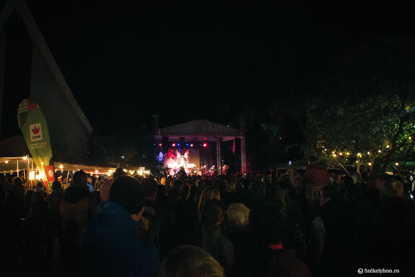 •  Fotó: László Ildikó