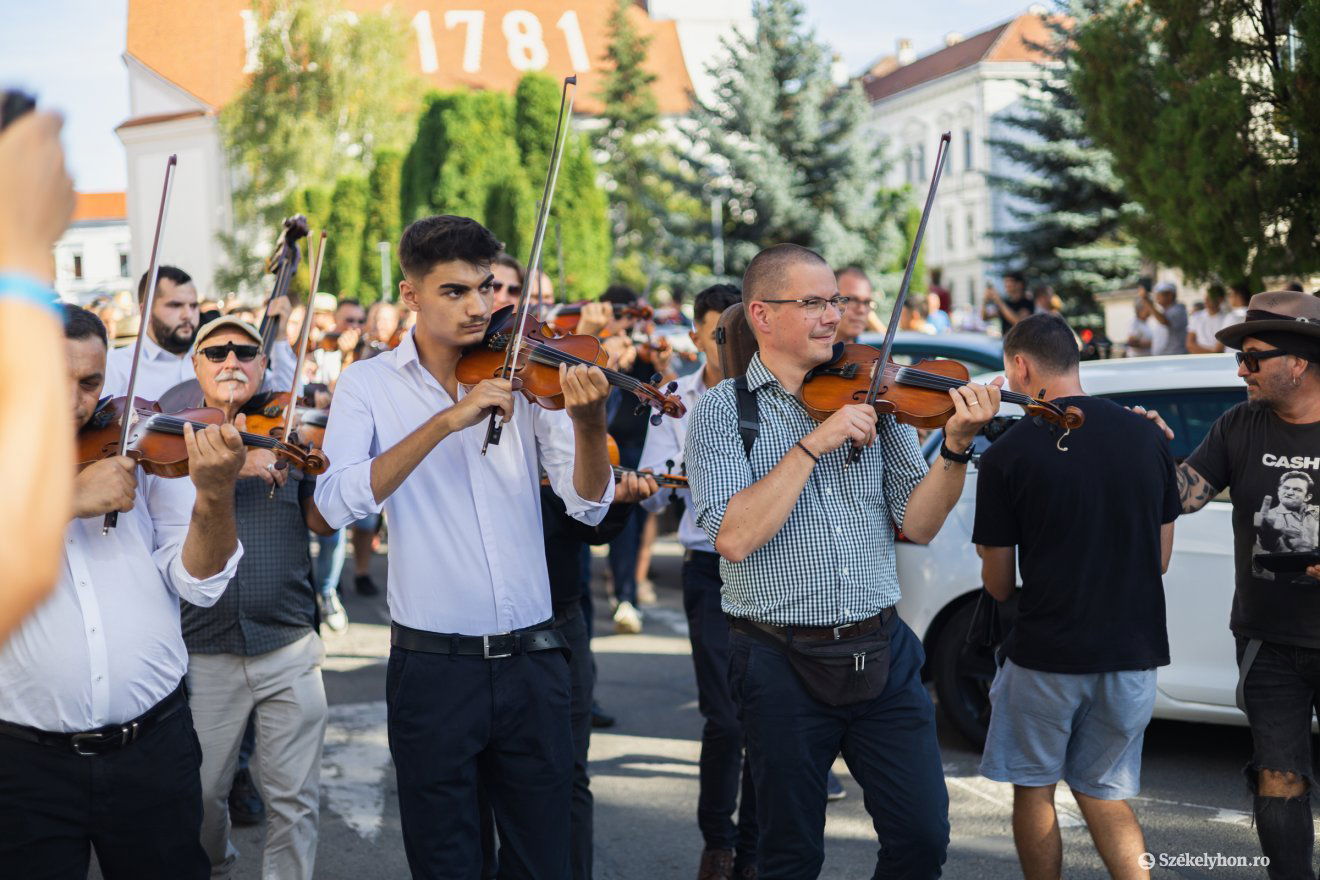 •  Fotó: Csató Andrea