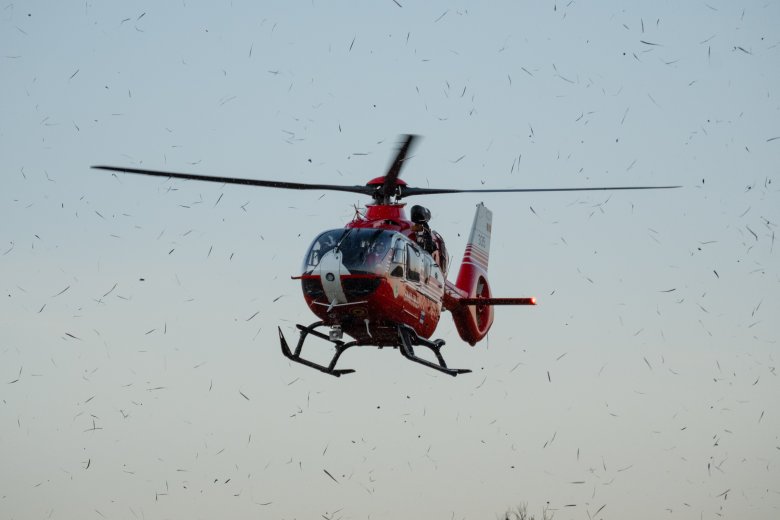 Helikopterügy: 17 személy ellen indult eljárás csempészet miatt, Raed Arafatot is kihallgatták