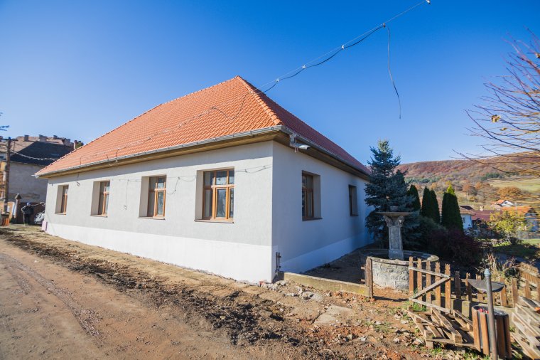 Megcsúsztak az építkezéssel, de hamarosan napköziotthon lesz a régi kányádi községházán