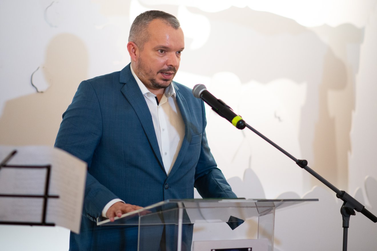 •  Fotó: Olti Angyalka