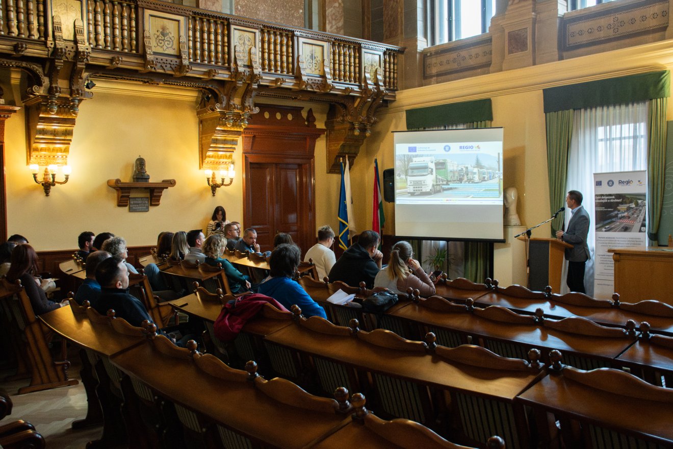 •  Fotó: László Ildikó