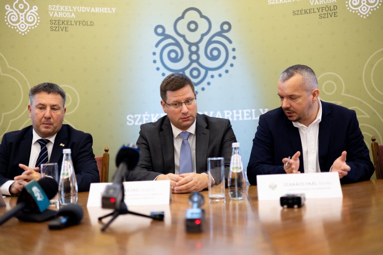 Székelyudvarhelyre látogatott Gulyás Gergely, a Miniszterelnökséget vezető miniszter &bullet;  Fotó: Csató Andrea