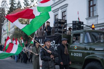 „A hűség nem határ kérdése, hanem a szívé” – az 56-os forradalom hőseire emlékeztek Székelyudvarhelyen