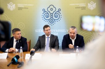 Gulyás Gergely Székelyudvarhelyen: a magyar kormány továbbra is érdekelt az erdélyi gazdaságfejlesztésben