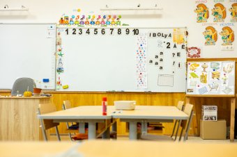 Pontosított a tanári állások csökkenésével kapcsolatban az oktatási minisztérium