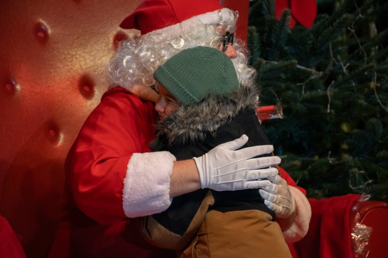 Ismét feledhetetlen pillanatokat okozott a gyerekeknek a Rádió GaGa Mikulása Székelyudvarhelyen